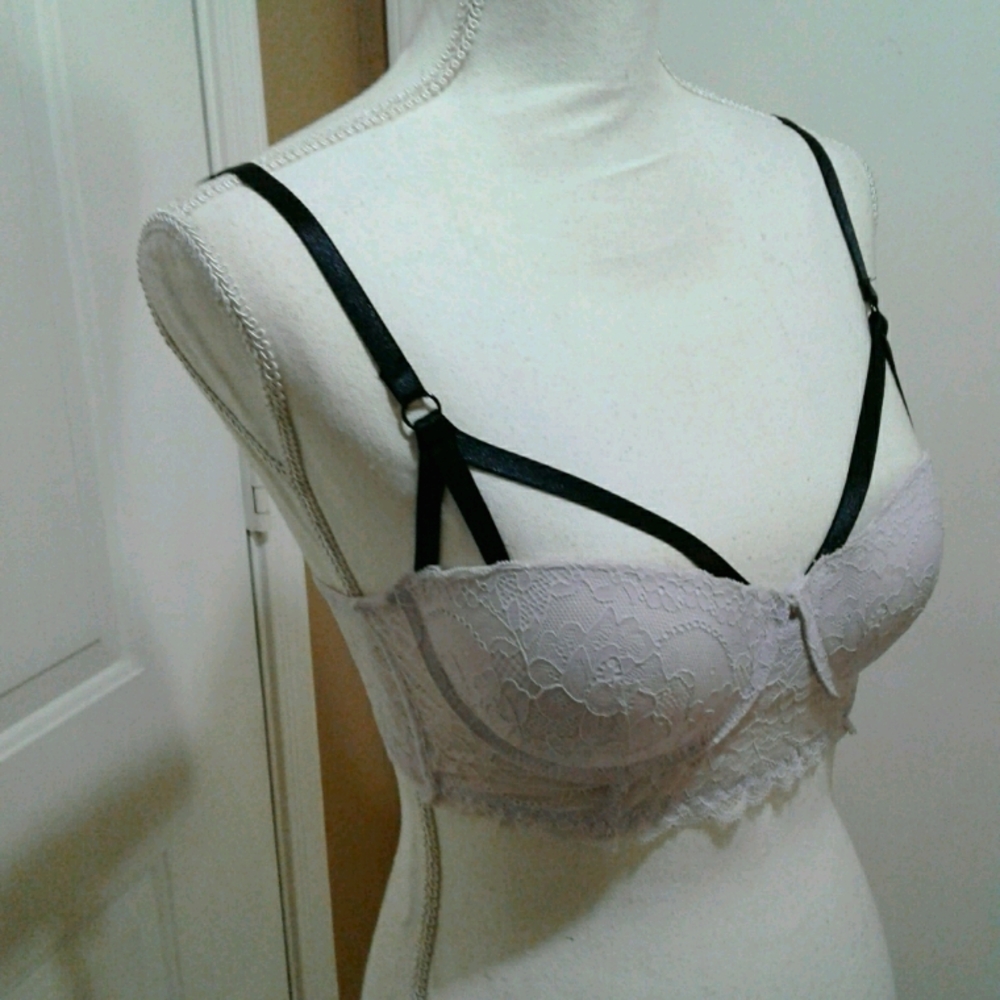 🌺 NWT Rue 21 Push Up Bra 34B